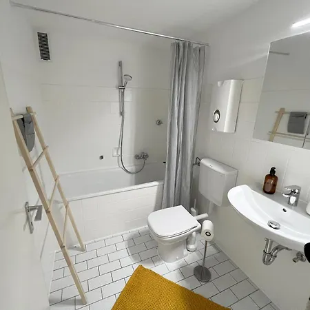 Beautiful 2-Room Apartment With Balkony In Willich Exterior photo