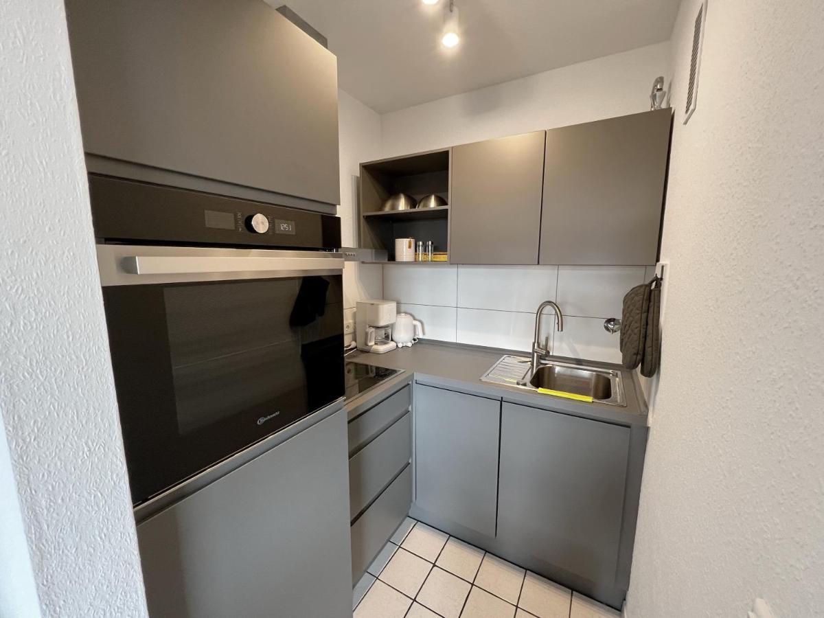 Apartment Beautiful 2-room With Balkony In